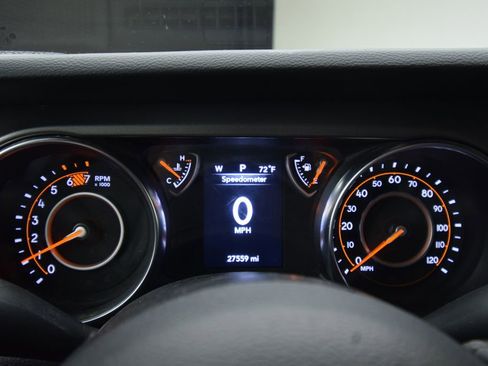 Used 2023 Jeep Wrangler Unlimited Sport image 20