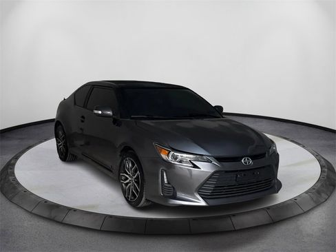Used 2016 Scion tC 10 Series image 3