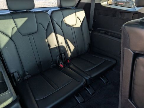 Used 2021 Kia Sorento S w/ Panoramic Sunroof Package image 24