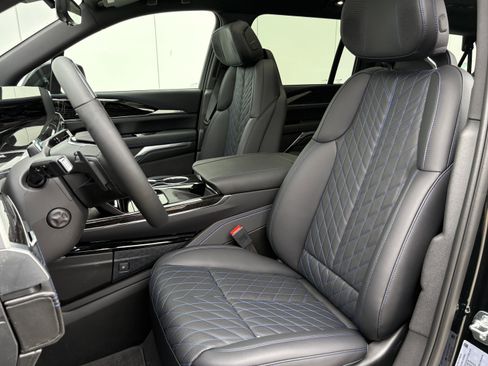 New 2026 Cadillac Escalade IQL Luxury image 13