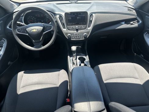 Used 2024 Chevrolet Malibu LT FWD image 23
