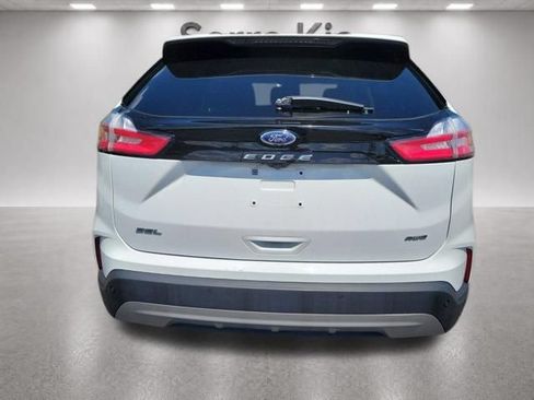 Used 2024 Ford Edge SEL AWD/4WD image 4