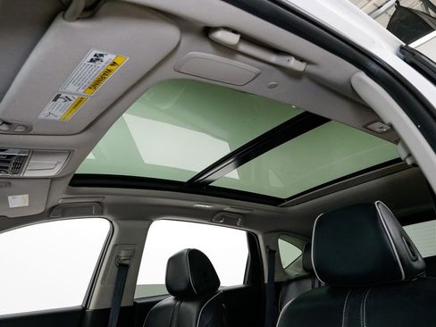 Used 2023 Acura RDX AWD w/ Advance Package image 9