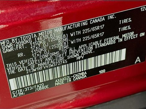 Certified 2025 Toyota RAV4 XLE image 32