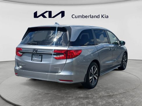 Used 2021 Honda Odyssey Touring image 5