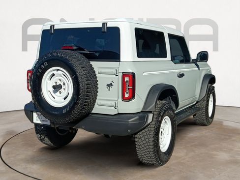 Used 2024 Ford Bronco Heritage Edition AWD/4WD image 10