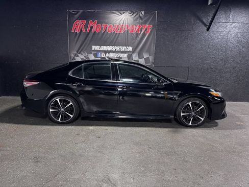 Used 2018 Toyota Camry XSE w/ Protection Package (Q2) FWD image 6