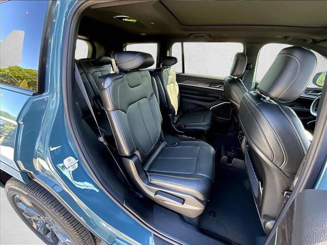 New 2026 Jeep Grand Cherokee L Limited AWD/4WD image 26