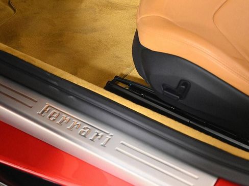 Certified 2020 Ferrari Portofino image 21