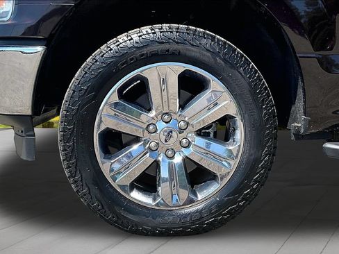 Used 2020 Ford F150 XLT w/ Equipment Group 302A Luxury AWD/4WD image 9