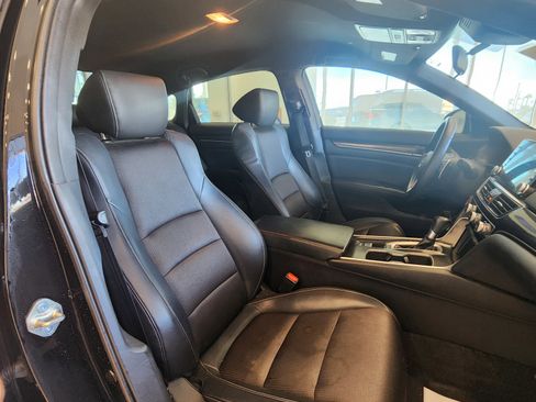 Certified 2018 Honda Accord Sport image 7