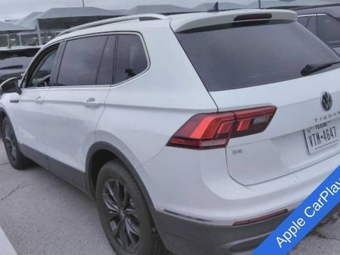 Used 2024 Volkswagen Tiguan SE AWD/4WD image 4