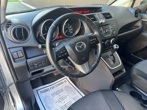 Used 2013 MAZDA MAZDA5 Touring FWD image 10