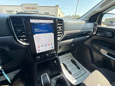 Used 2024 Ford Ranger XLT AWD/4WD image 23