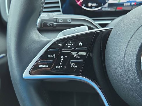 Certified 2025 Mercedes-Benz GLE 450 GLE 450 image 23