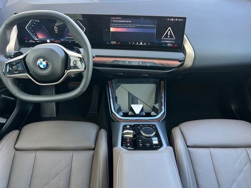 Used 2025 BMW X3 xDrive30i w/ Convenience Package image 15