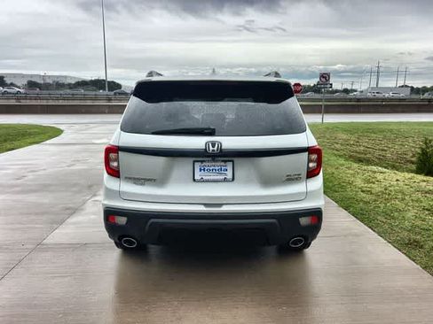 Used 2020 Honda Passport Elite image 6