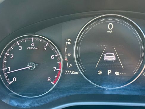 Used 2019 MAZDA MAZDA3 Hatchback w/ Premium Package image 13