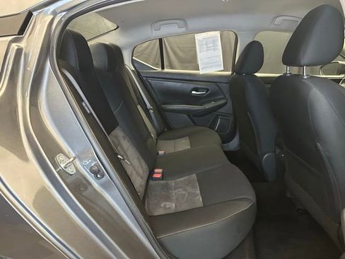 Used 2023 Nissan Sentra SR FWD image 17
