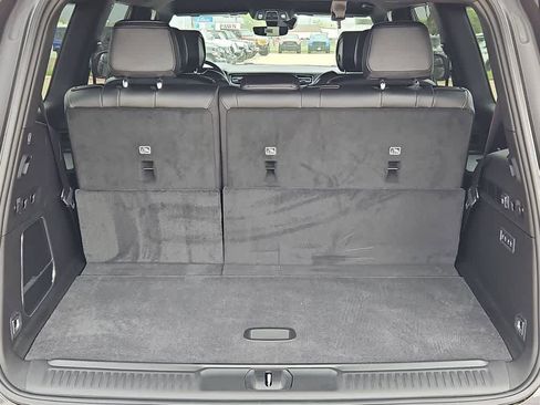 New 2026 Jeep Grand Wagoneer Limited AWD/4WD image 35