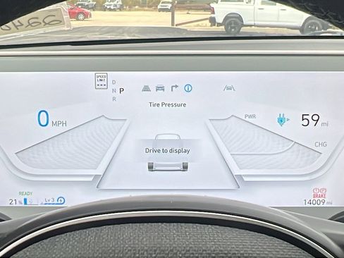 Used 2024 Hyundai Ioniq 5 SEL image 31