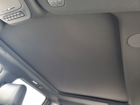 New 2025 Ford F250 Platinum w/ FX4 Off-Road Package image 21