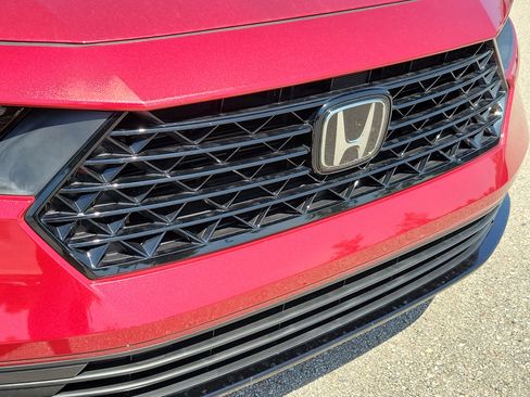 Used 2024 Honda Accord Sport image 13