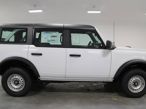 New 2025 Ford Bronco 4-Door image 10