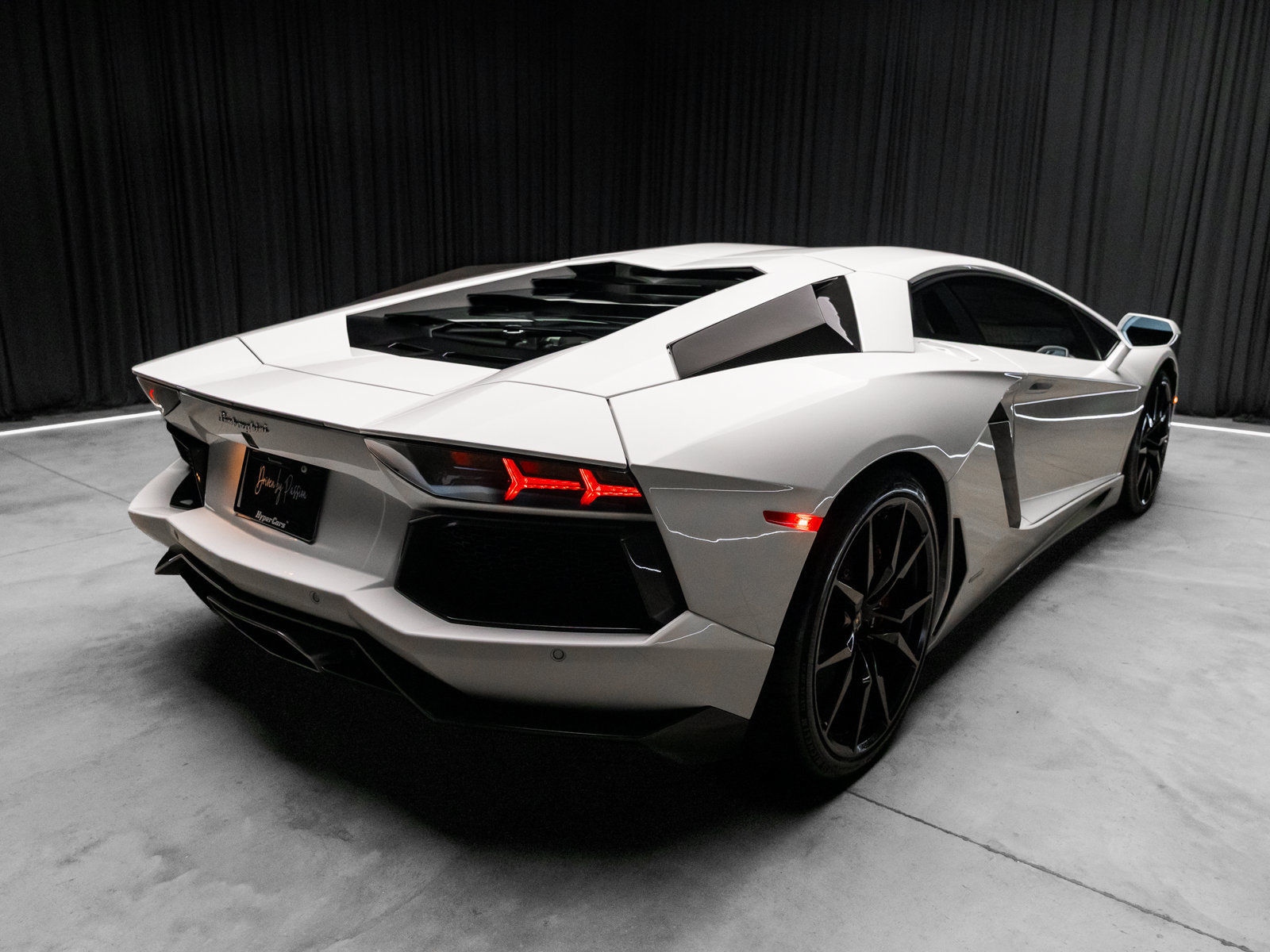 Used 2014 Lamborghini Aventador LP 700-4 AWD/4WD image 19