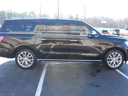 Used 2018 Ford Expedition Max Platinum image 5