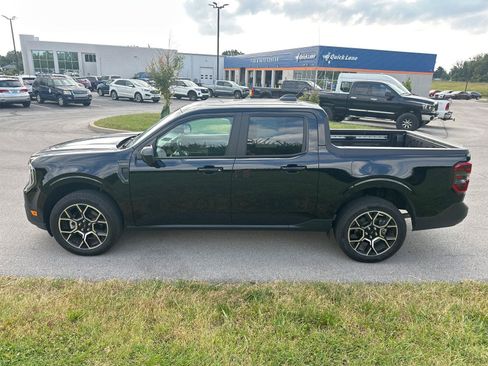 Used 2026 Ford Maverick Lariat AWD/4WD image 9