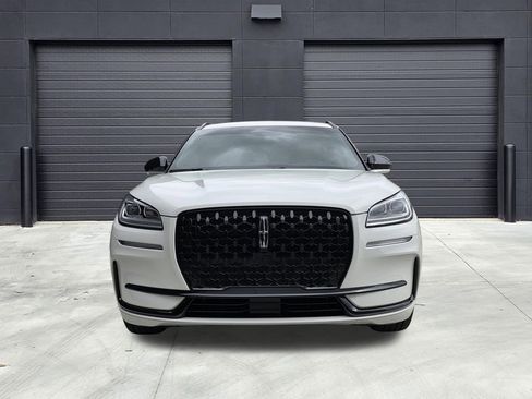 Used 2023 Lincoln Corsair Reserve w/ Jet Appearance Package image 2