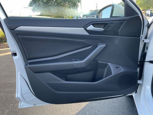 Certified 2026 Volkswagen Jetta Sport FWD image 14