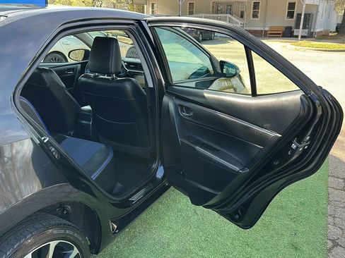 Used 2017 Toyota Corolla SE w/ Carpet Mat Package (TMS) image 21