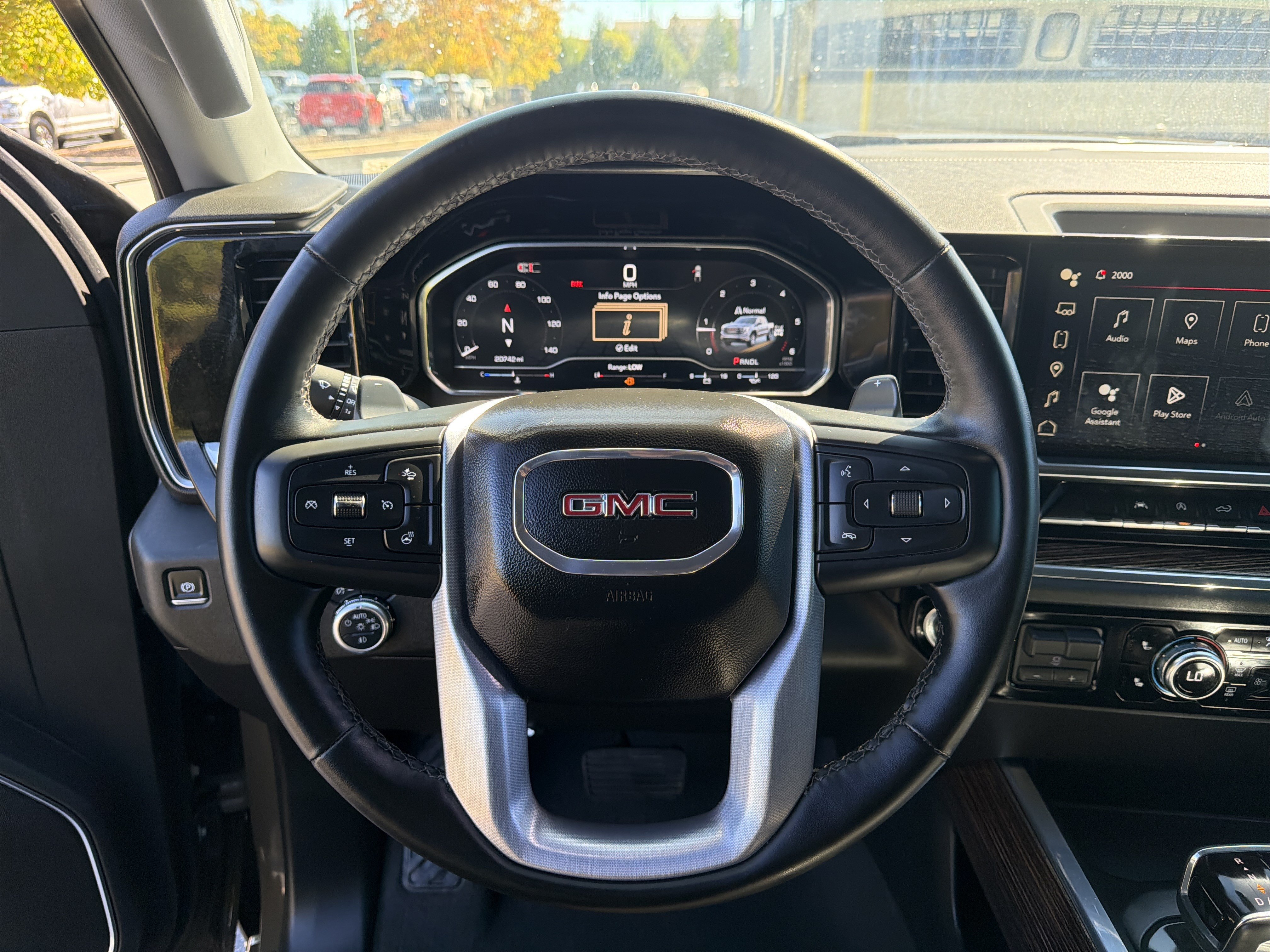 Used 2024 GMC Sierra 1500 Elevation w/ LPO, Elevation Black Package AWD/4WD image 11
