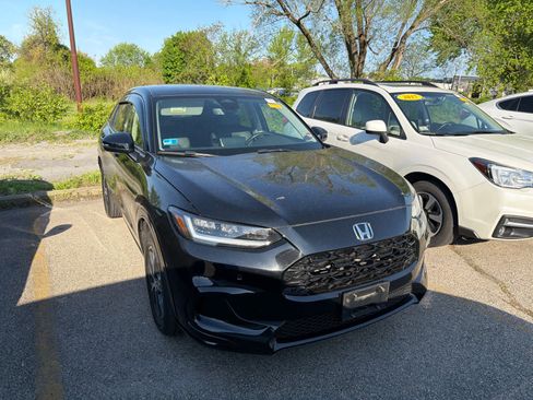 Used 2024 Honda HR-V EX-L image 3