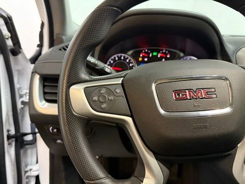 Certified 2023 GMC Terrain SLE w/ Driver Convenience Package image 25