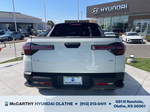 Used 2024 Hyundai Santa Cruz SEL w/ Activity Package image 16