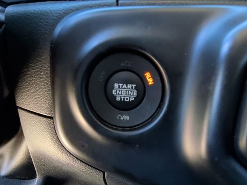 Used 2022 Jeep Wrangler Unlimited Willys image 22