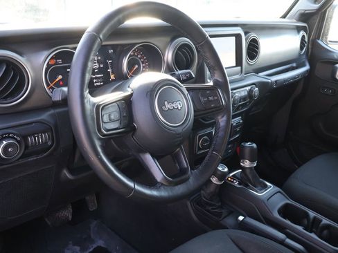 Used 2019 Jeep Wrangler Unlimited Sport S image 30