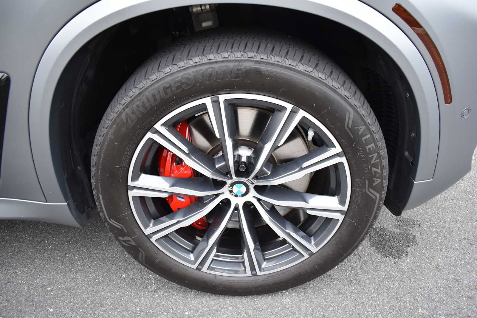 Used 2024 BMW X5 M60i w/ Executive Package AWD/4WD image 28