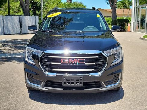 Certified 2022 GMC Terrain SLE w/ Driver Convenience Package AWD/4WD image 6