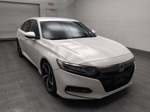 Used 2018 Honda Accord Sport image 13