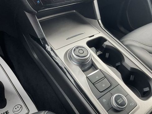 Used 2024 Ford Explorer ST w/ Equipment Group 401A image 21