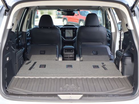 New 2026 Subaru Ascent Limited w/ Popular Package #2 AWD/4WD image 18