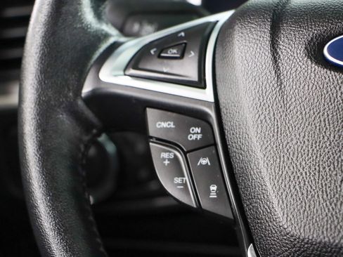 Used 2021 Ford Edge SEL FWD image 13