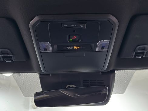 New 2025 Toyota Tacoma TRD Off-Road image 11