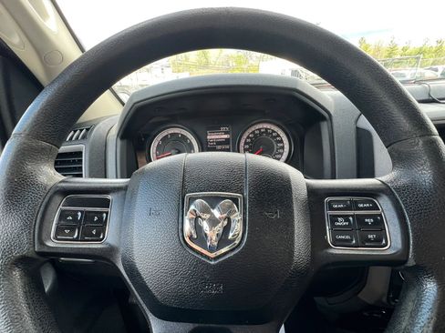 Used 2016 RAM 1500 Express AWD/4WD image 18