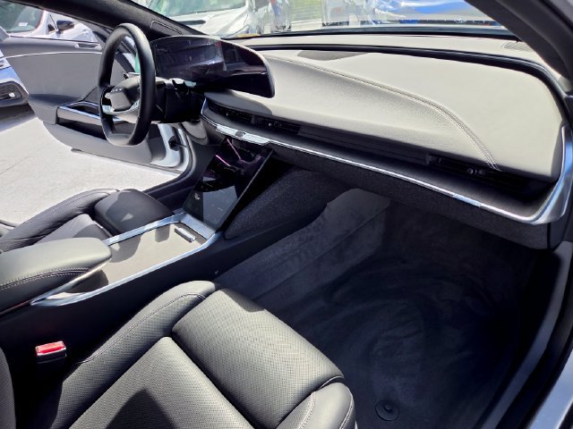 Used 2025 Lucid Air Touring AWD/4WD image 26
