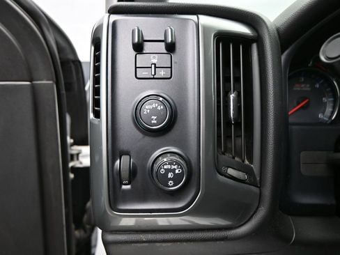 Used 2017 Chevrolet Silverado 1500 LT w/ All Star Edition AWD/4WD image 12